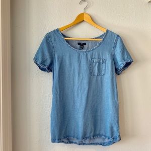 GAP XS Short Sleeve Jean Shirt